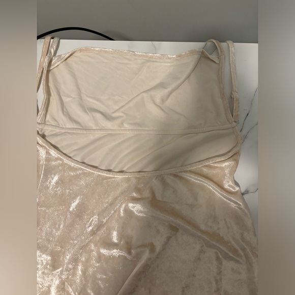 FREE PEOPLE ALL NIGHT VELVET TUNIC NWT SMALL - Picture 10 of 11